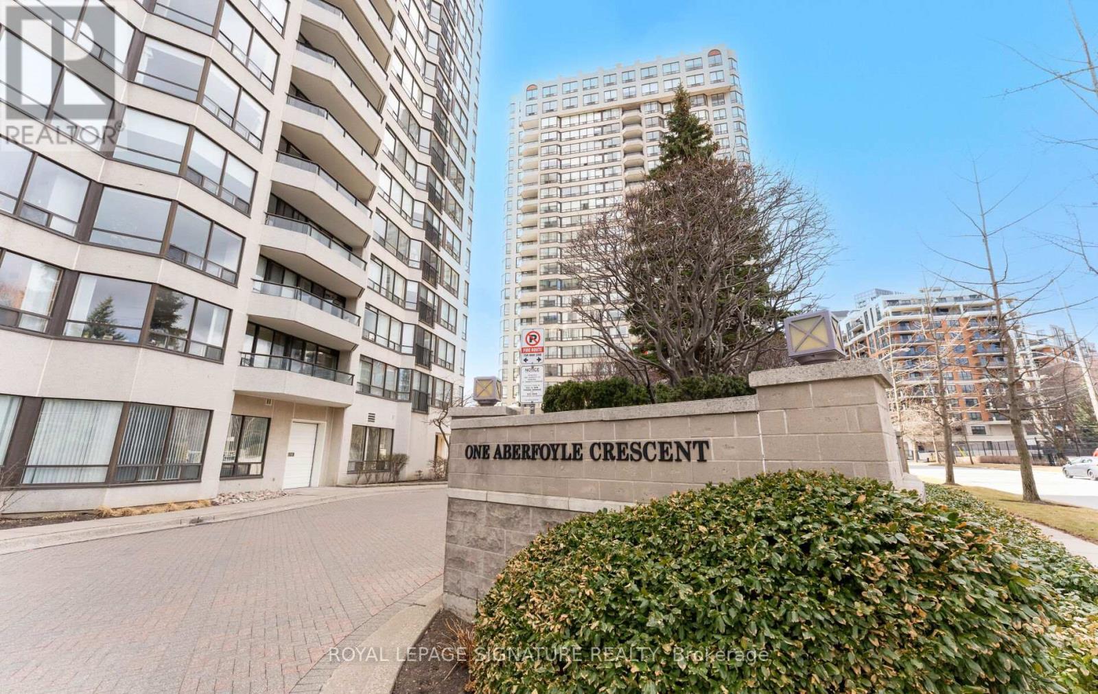 2112 - 1 ABERFOYLE CRESCENT, Toronto, Ontario