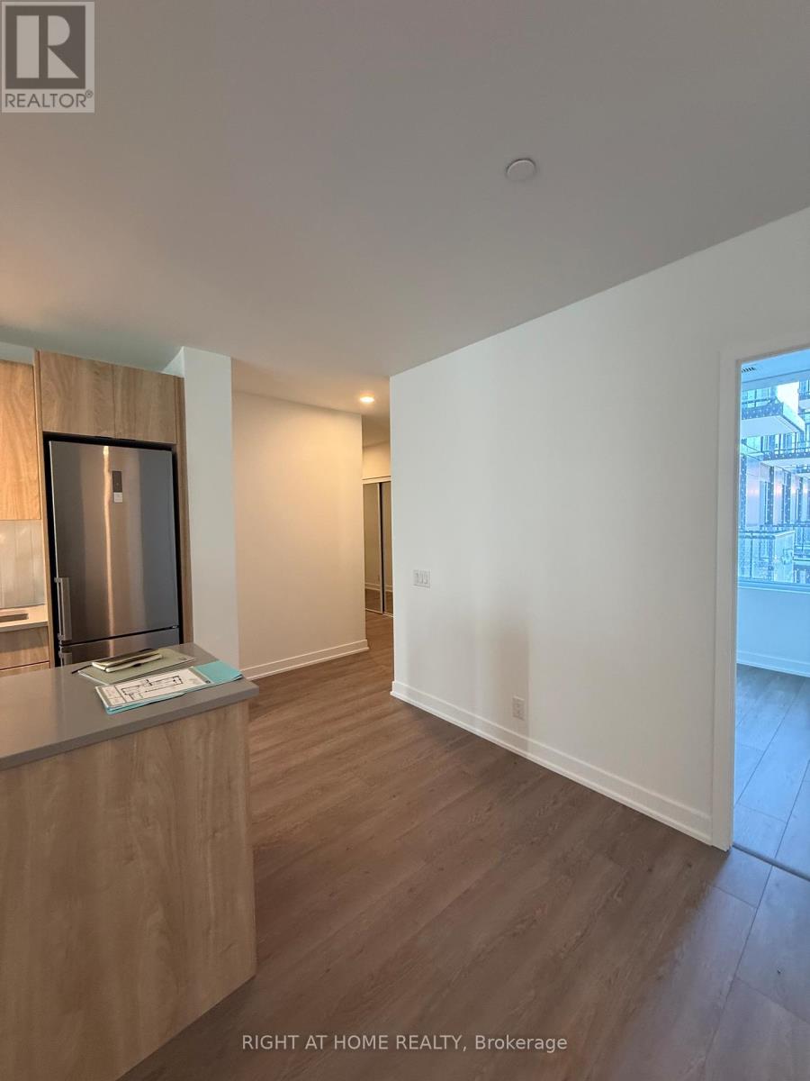 402 - 1660 Bloor Street W, Toronto (High Park North), Ontario  M6P 0C6 - Photo 11 - W12891630