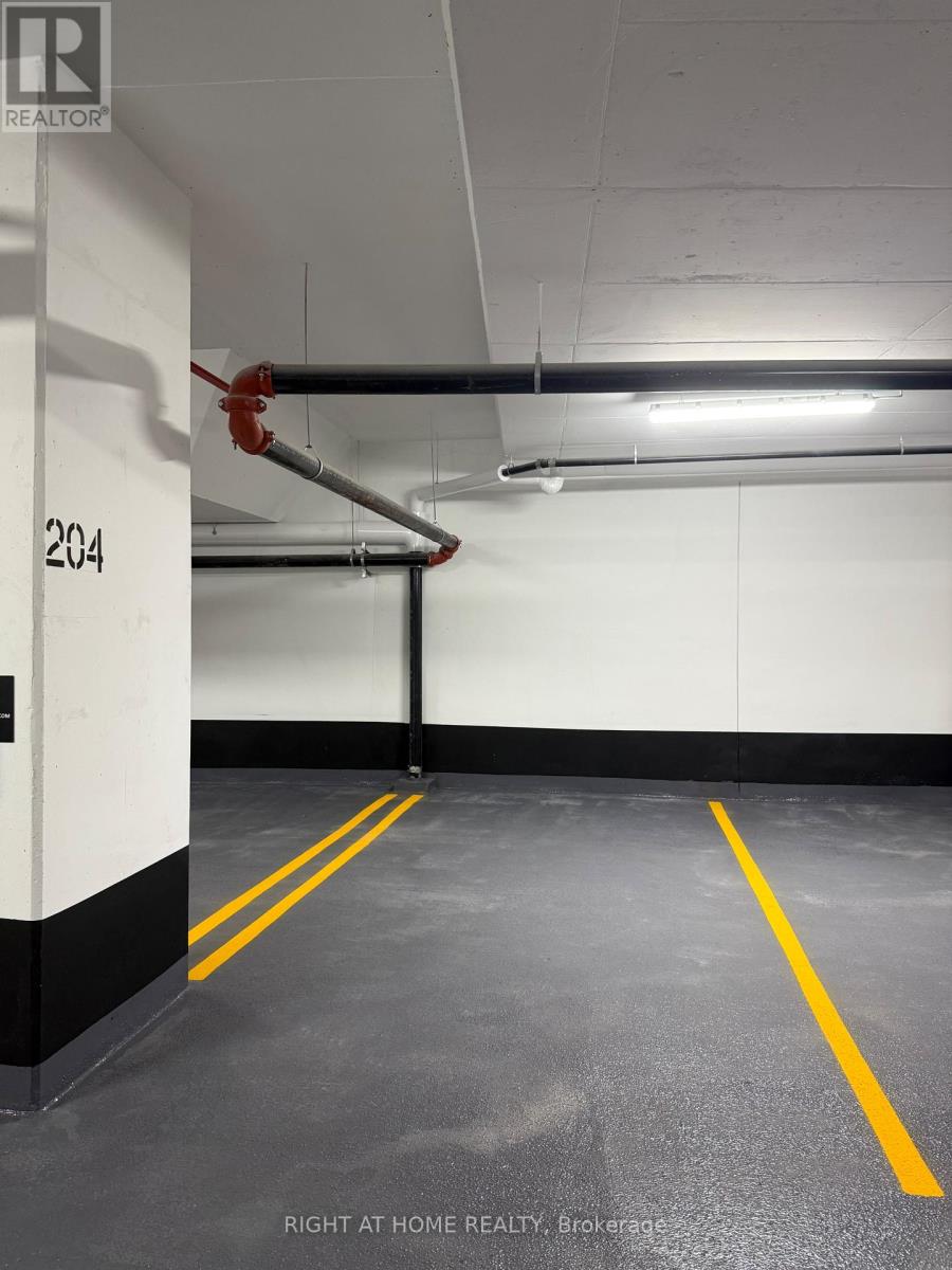 402 - 1660 Bloor Street W, Toronto (High Park North), Ontario  M6P 0C6 - Photo 9 - W12891630