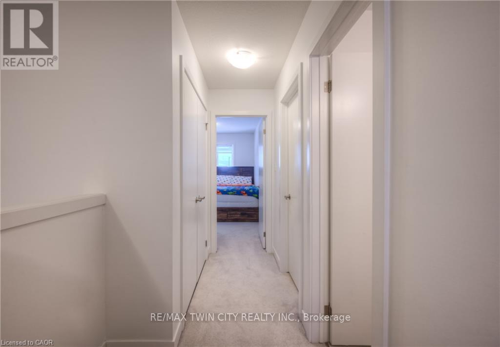 91 Pony Way, Kitchener, Ontario  N0B 2E0 - Photo 19 - X12839094