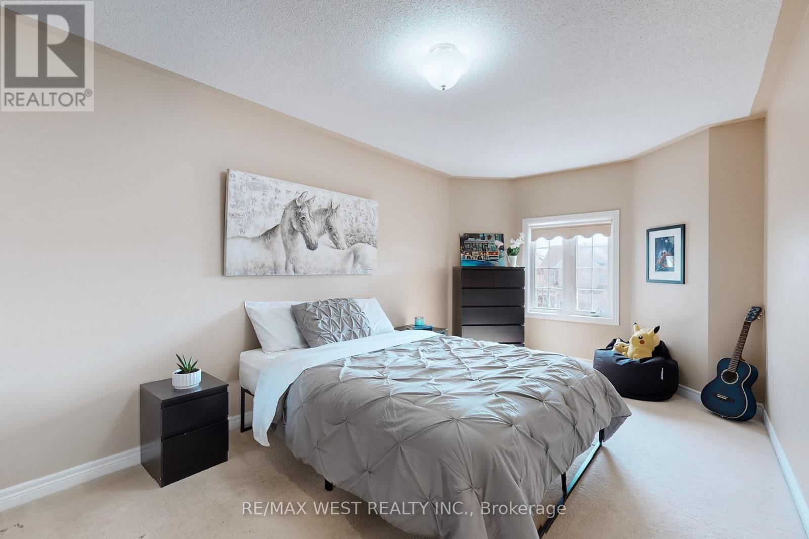 338 Mcbride Crescent, Newmarket (Summerhill Estates), Ontario  L3X 2W3 - Photo 28 - N12891978