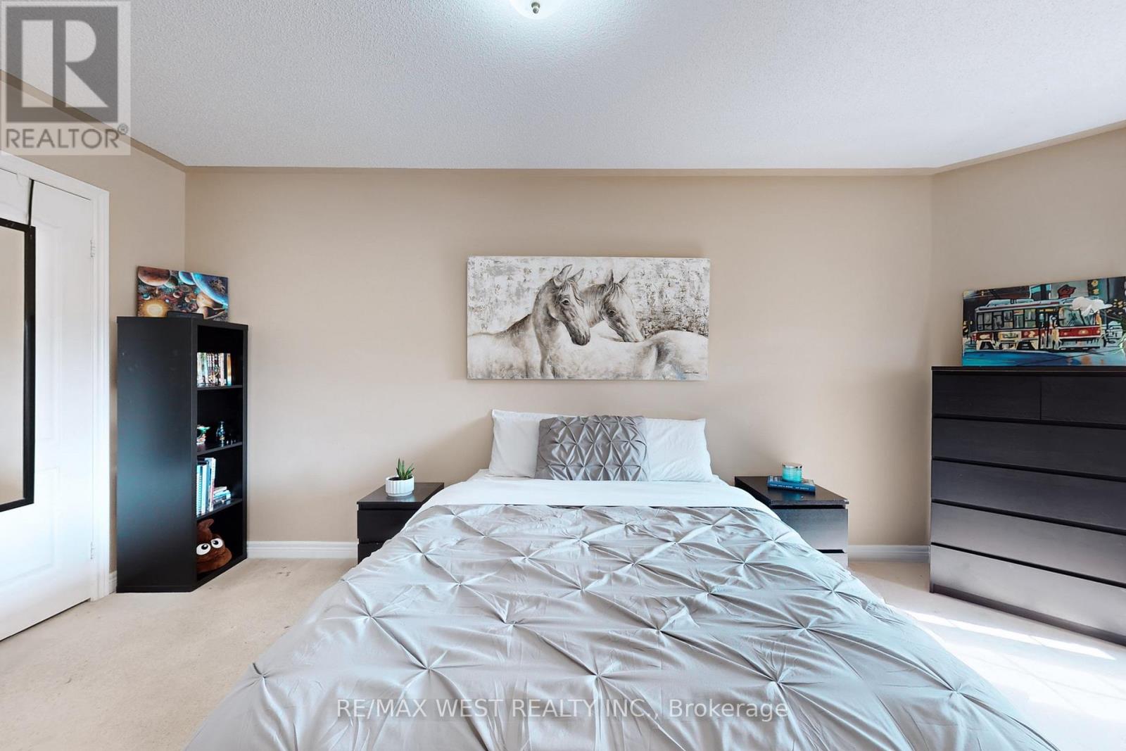 338 Mcbride Crescent, Newmarket (Summerhill Estates), Ontario  L3X 2W3 - Photo 29 - N12891978