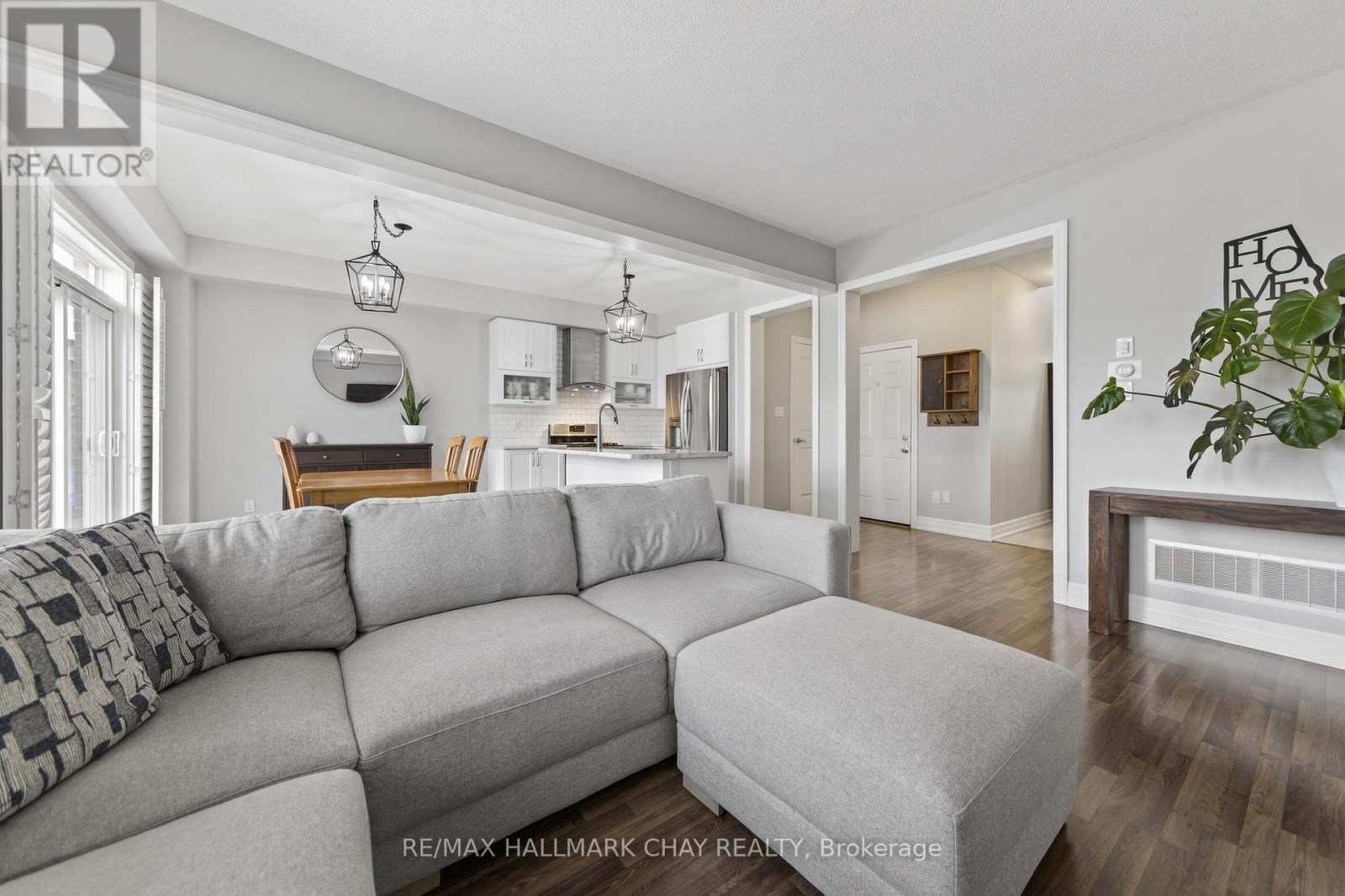 25 Wagner Crescent, Essa (Angus), Ontario  L0M 1B6 - Photo 10 - N12892014