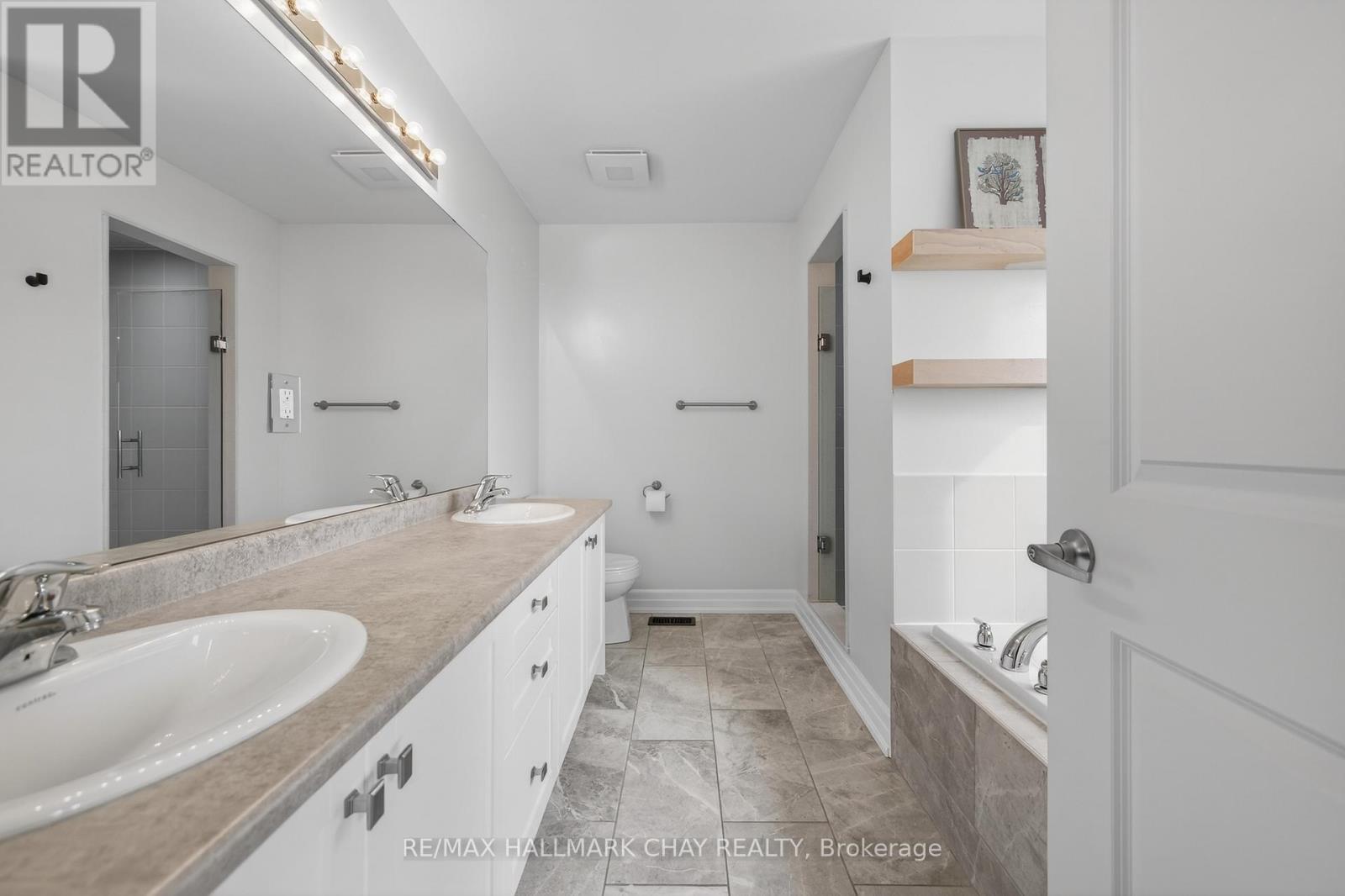 25 Wagner Crescent, Essa (Angus), Ontario  L0M 1B6 - Photo 22 - N12892014