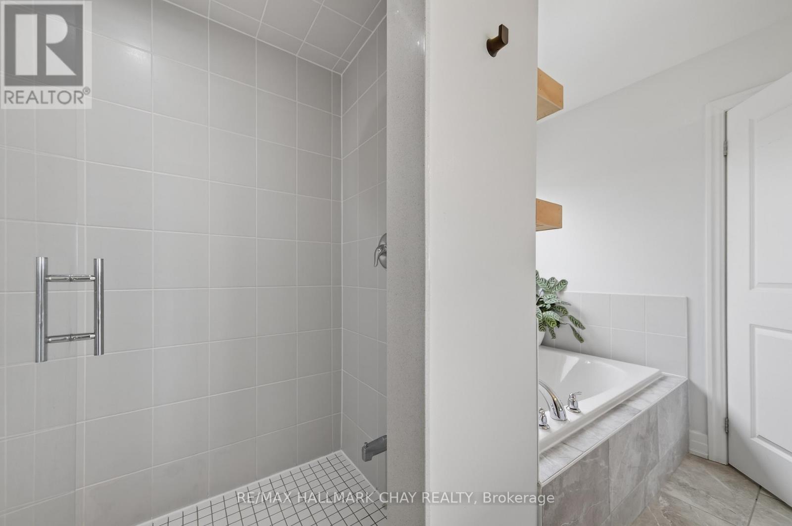 25 Wagner Crescent, Essa (Angus), Ontario  L0M 1B6 - Photo 24 - N12892014