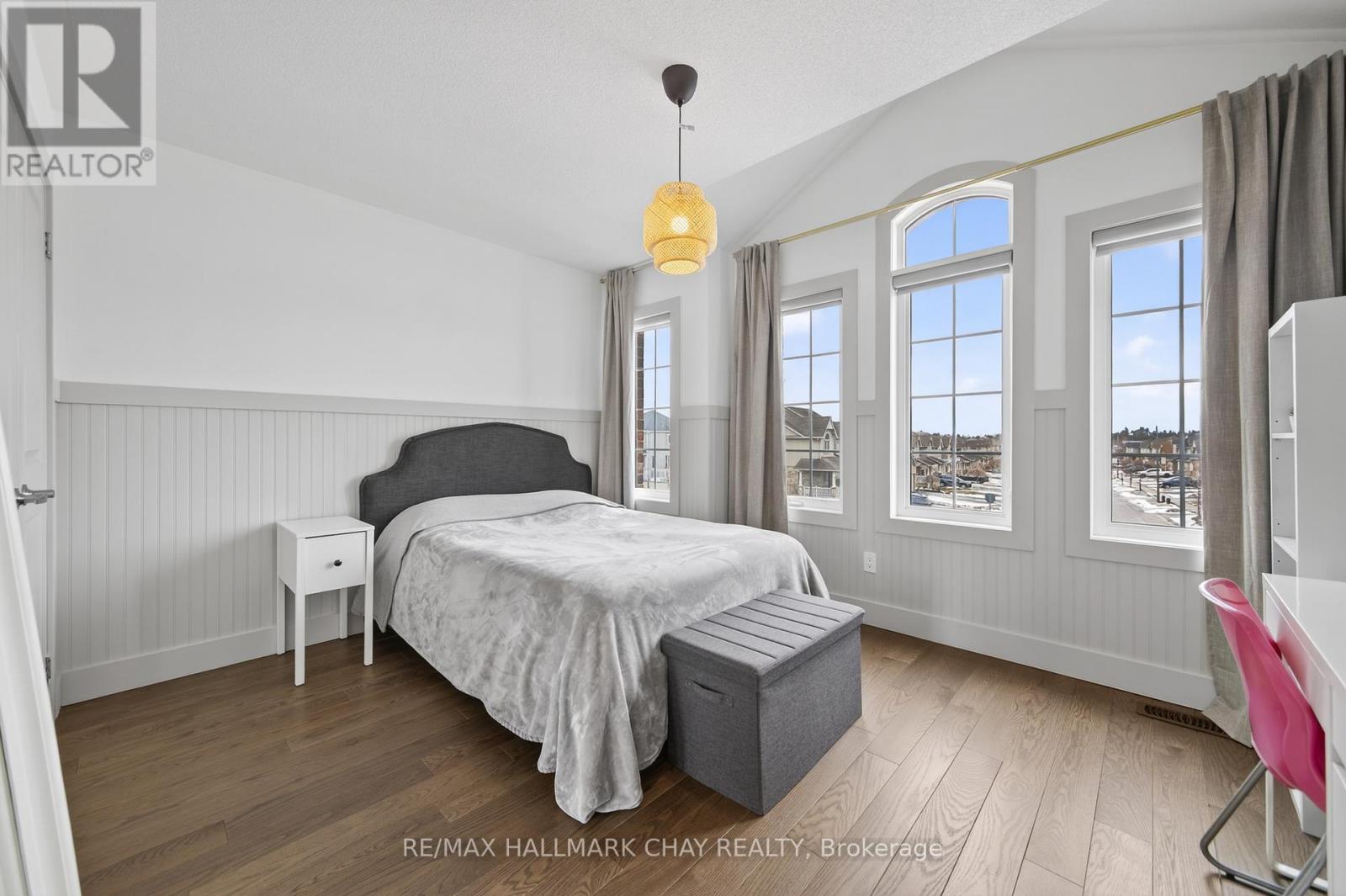 25 Wagner Crescent, Essa (Angus), Ontario  L0M 1B6 - Photo 28 - N12892014