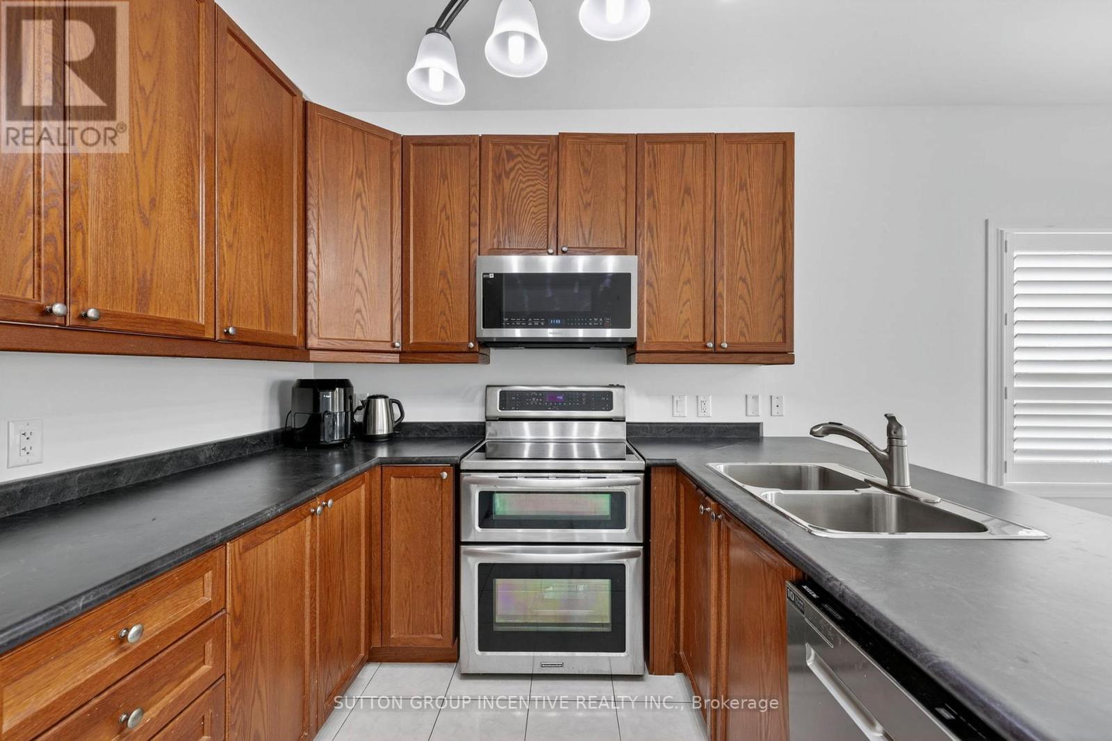 116 Sun King Crescent, Barrie (Innis-Shore), Ontario  L4M 0E6 - Photo 14 - S12891994