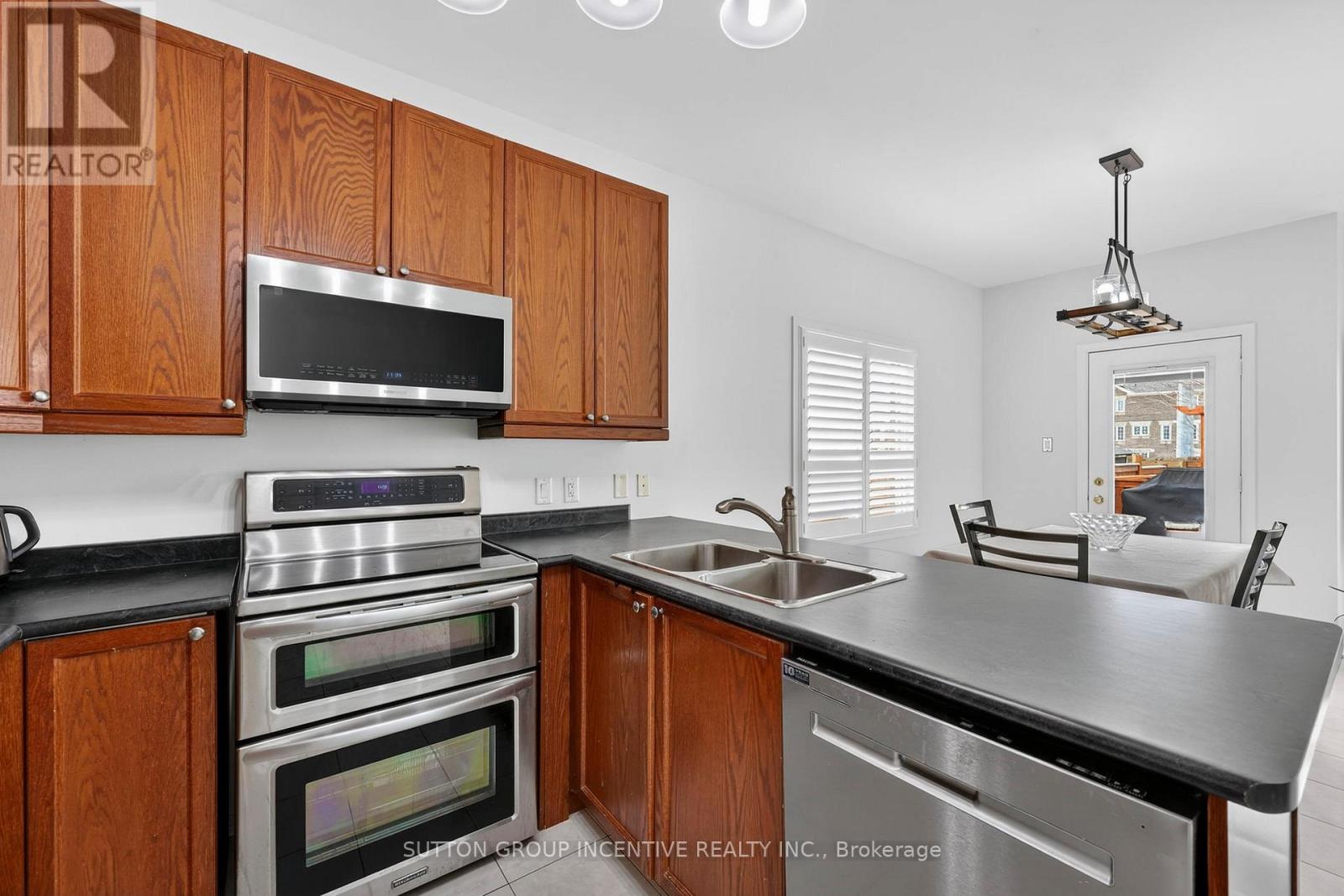 116 Sun King Crescent, Barrie (Innis-Shore), Ontario  L4M 0E6 - Photo 15 - S12891994