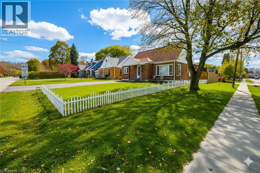 29 N Second Street N, Stoney Creek, Ontario  L8G 1Y8 - Photo 4 - 40812949