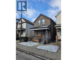 17 MINTO Avenue, hamilton, Ontario