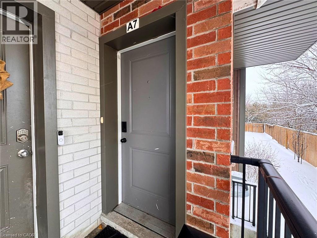 361 Lancaster Street W Unit# A7, Kitchener, Ontario  N2H 4V4 - Photo 2 - 40812366