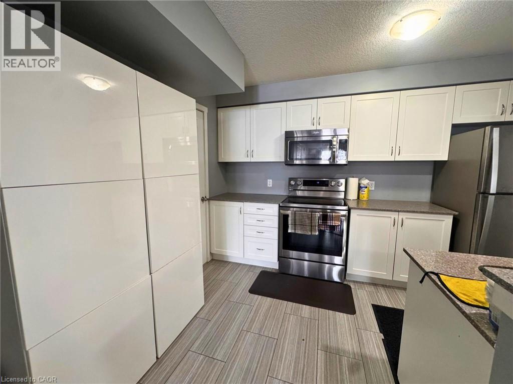 361 Lancaster Street W Unit# A7, Kitchener, Ontario  N2H 4V4 - Photo 3 - 40812366