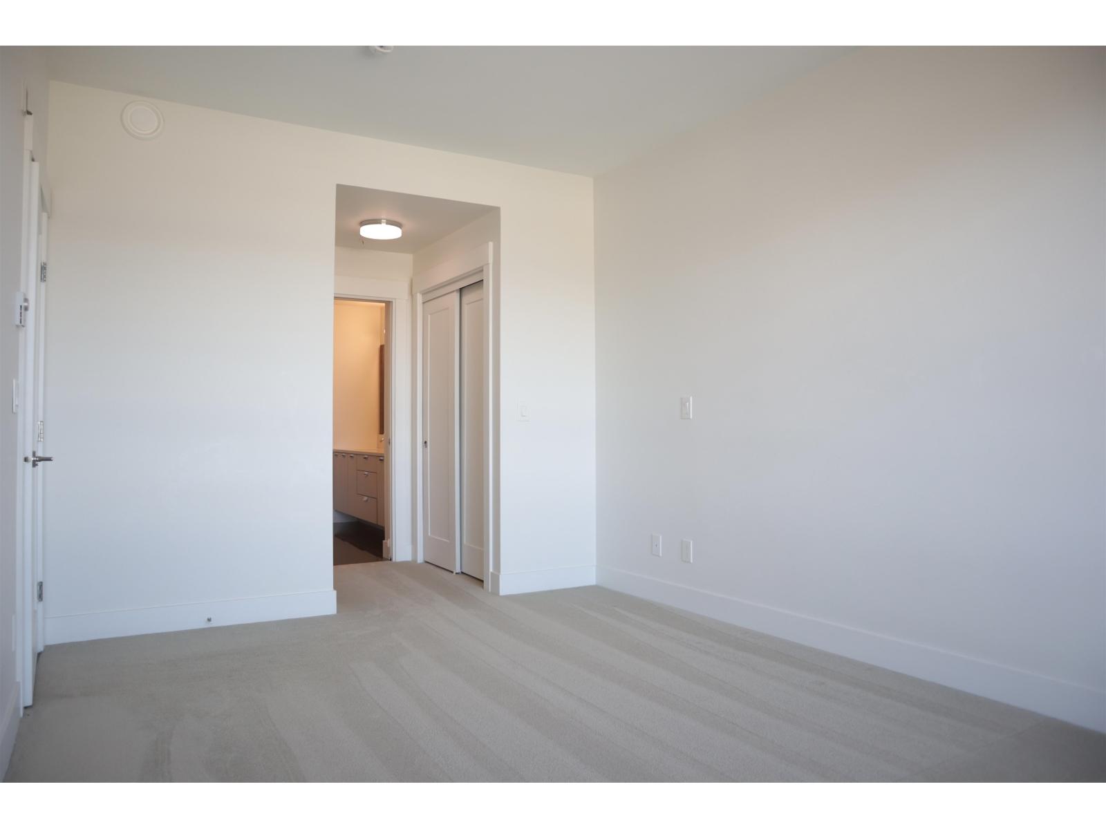 A327 20727 Willoughby Town Centre Drive, Langley, British Columbia  V2Y 3N1 - Photo 9 - R3078325