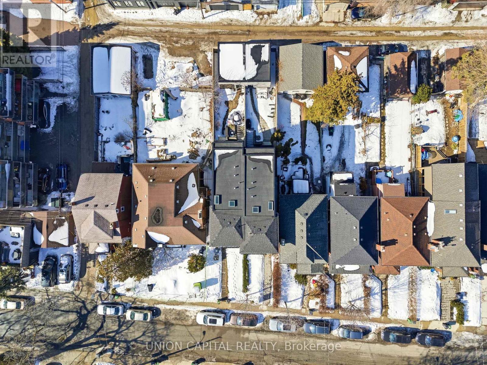 544b Beresford Avenue, Toronto (Runnymede-Bloor West Village), Ontario  M6S 3C3 - Photo 33 - W12891974