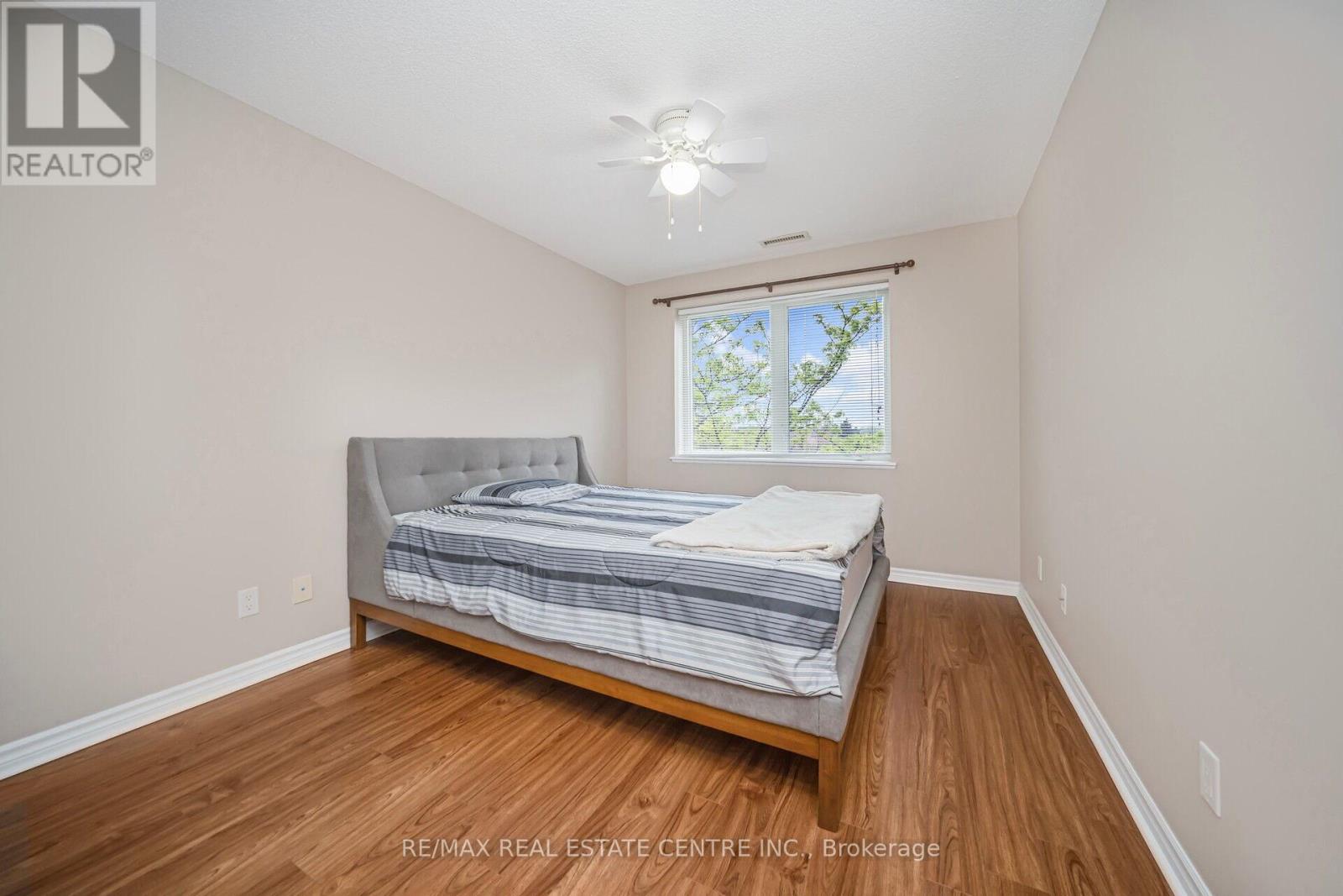 301 - 3 Dayspring Circle, Brampton (Goreway Drive Corridor), Ontario  L6P 1B7 - Photo 13 - W12892006