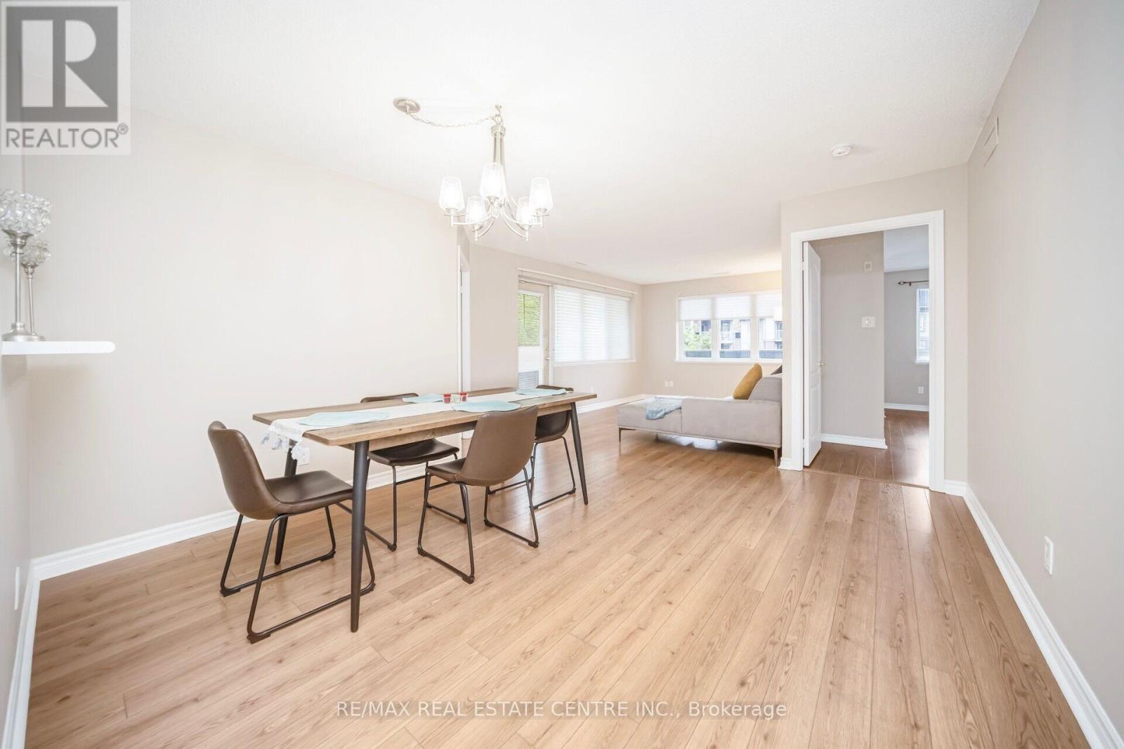 301 - 3 Dayspring Circle, Brampton (Goreway Drive Corridor), Ontario  L6P 1B7 - Photo 34 - W12892006