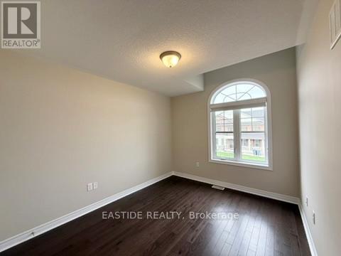 116 Finegan Circle, Brampton (Northwest Brampton), Ontario  L7A 0B7 - Photo 16 - W12892012