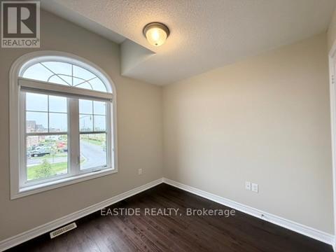 116 Finegan Circle, Brampton (Northwest Brampton), Ontario  L7A 0B7 - Photo 18 - W12892012