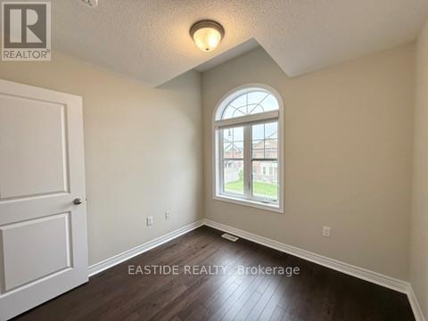 116 Finegan Circle, Brampton (Northwest Brampton), Ontario  L7A 0B7 - Photo 19 - W12892012