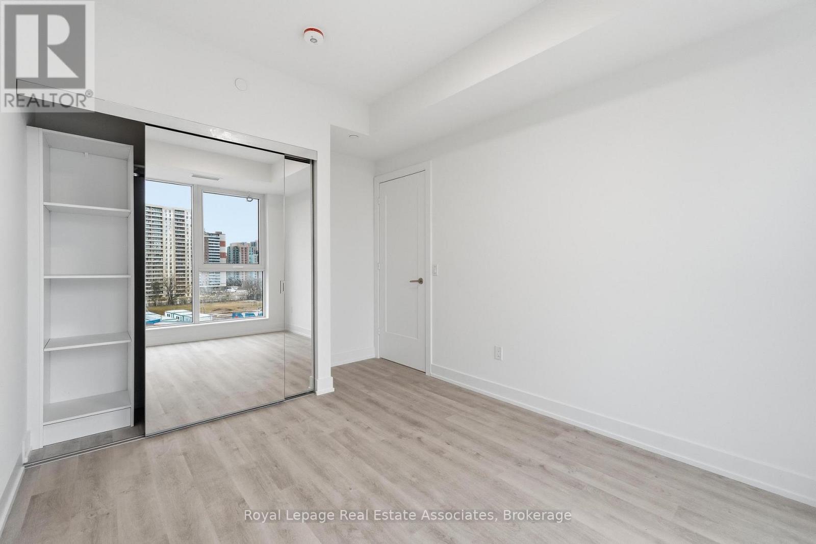 807 - 25 Cordova Avenue, Toronto (Islington-City Centre West), Ontario  M9A 0E5 - Photo 14 - W12892044