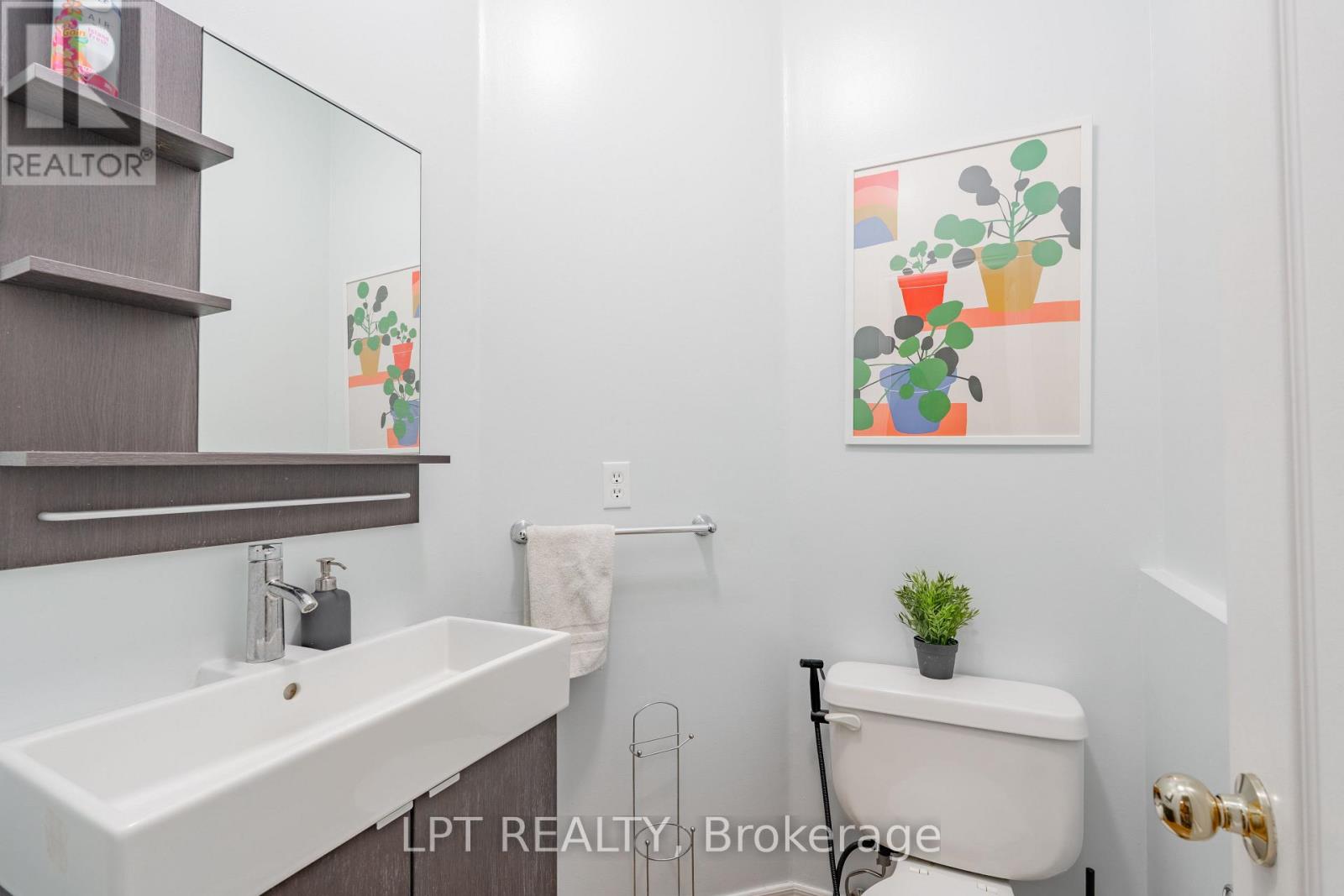 54 Delphinium Way, Brampton (Northwest Sandalwood Parkway), Ontario  L7A 0N4 - Photo 28 - W12892054