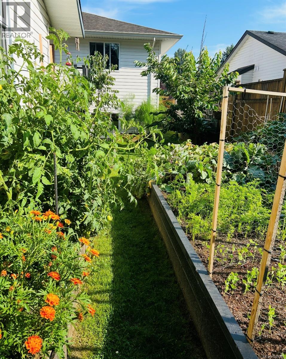 2121 Lexington Pl, Courtenay, British Columbia  V9N 9C5 - Photo 62 - 1029001