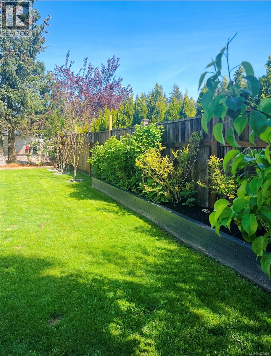 2121 Lexington Pl, Courtenay, British Columbia  V9N 9C5 - Photo 64 - 1029001