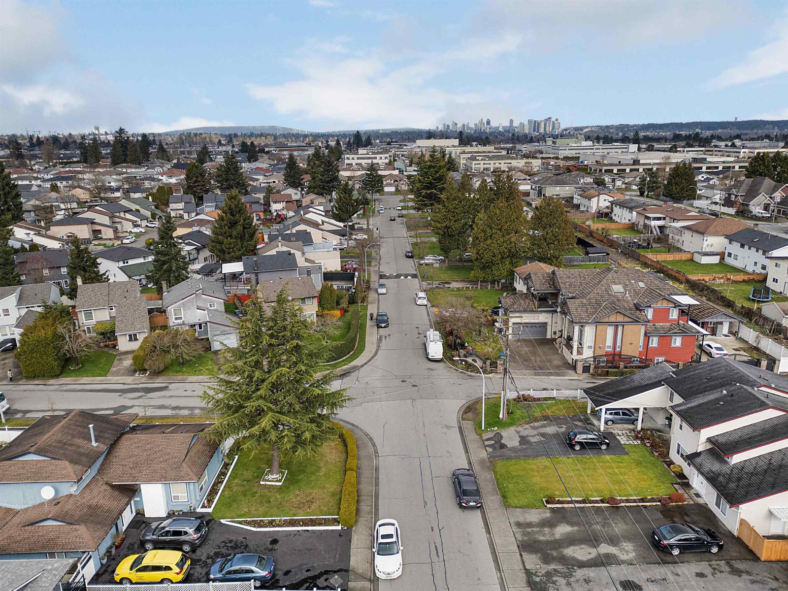 7273 130 Street, Surrey, British Columbia  V3W 4J8 - Photo 11 - R3099820