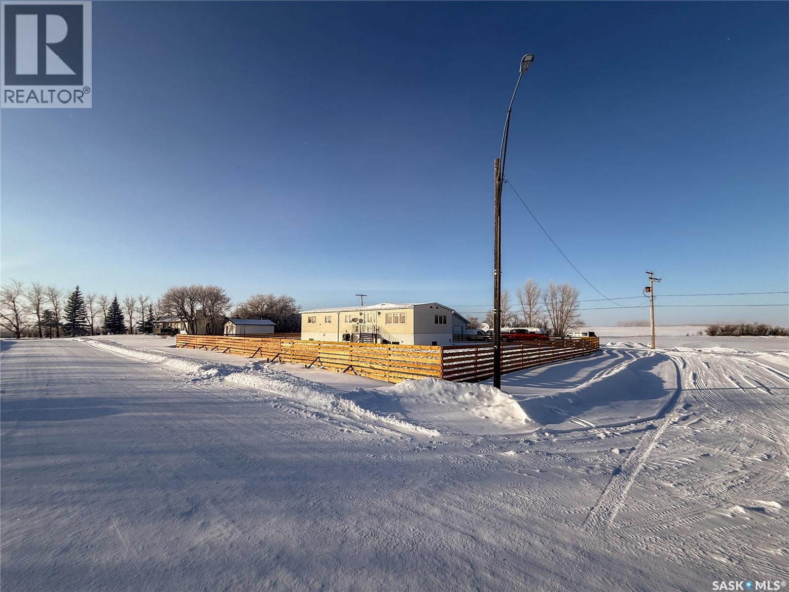 201 - 203 4th Avenue, Climax, Saskatchewan  S0N 0N0 - Photo 48 - SK030648