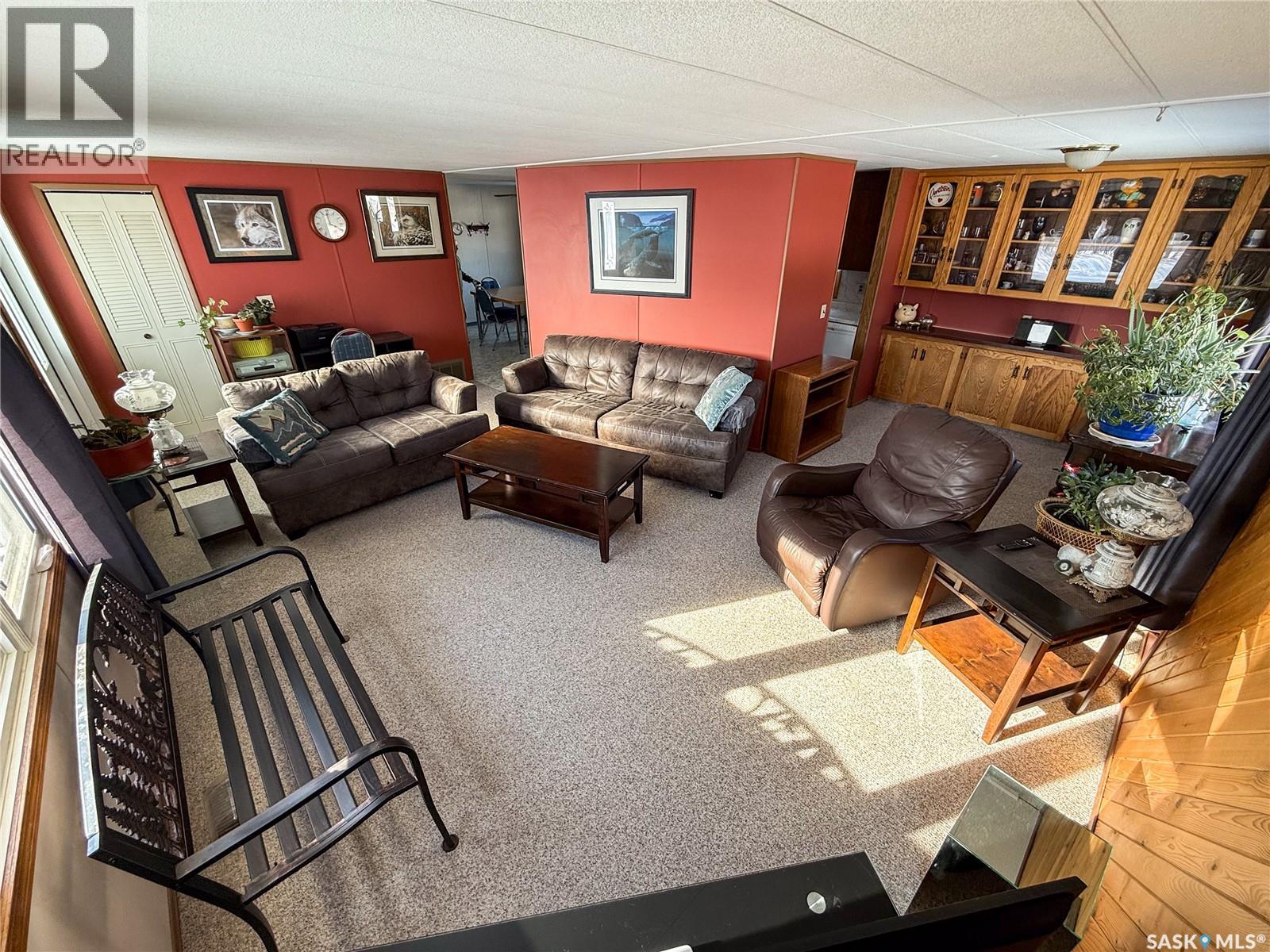 201 - 203 4th Avenue, Climax, Saskatchewan  S0N 0N0 - Photo 6 - SK030648