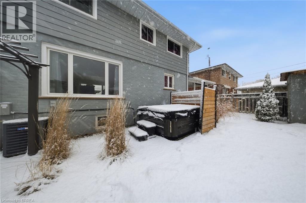 22 Paris Road, Brantford, Ontario  N3R 1H7 - Photo 35 - 40812224