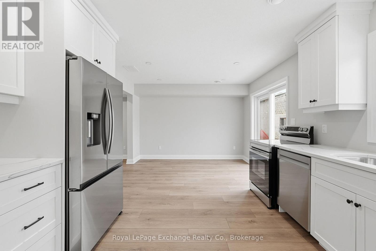 Unit 3 - 227 Bruce Street S, West Grey, Ontario  N0G 1R0 - Photo 17 - X12723436