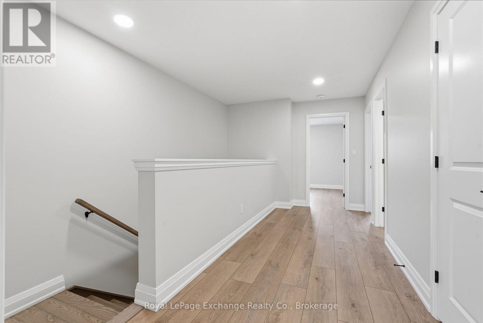 Unit 3 - 227 Bruce Street S, West Grey, Ontario  N0G 1R0 - Photo 19 - X12723436