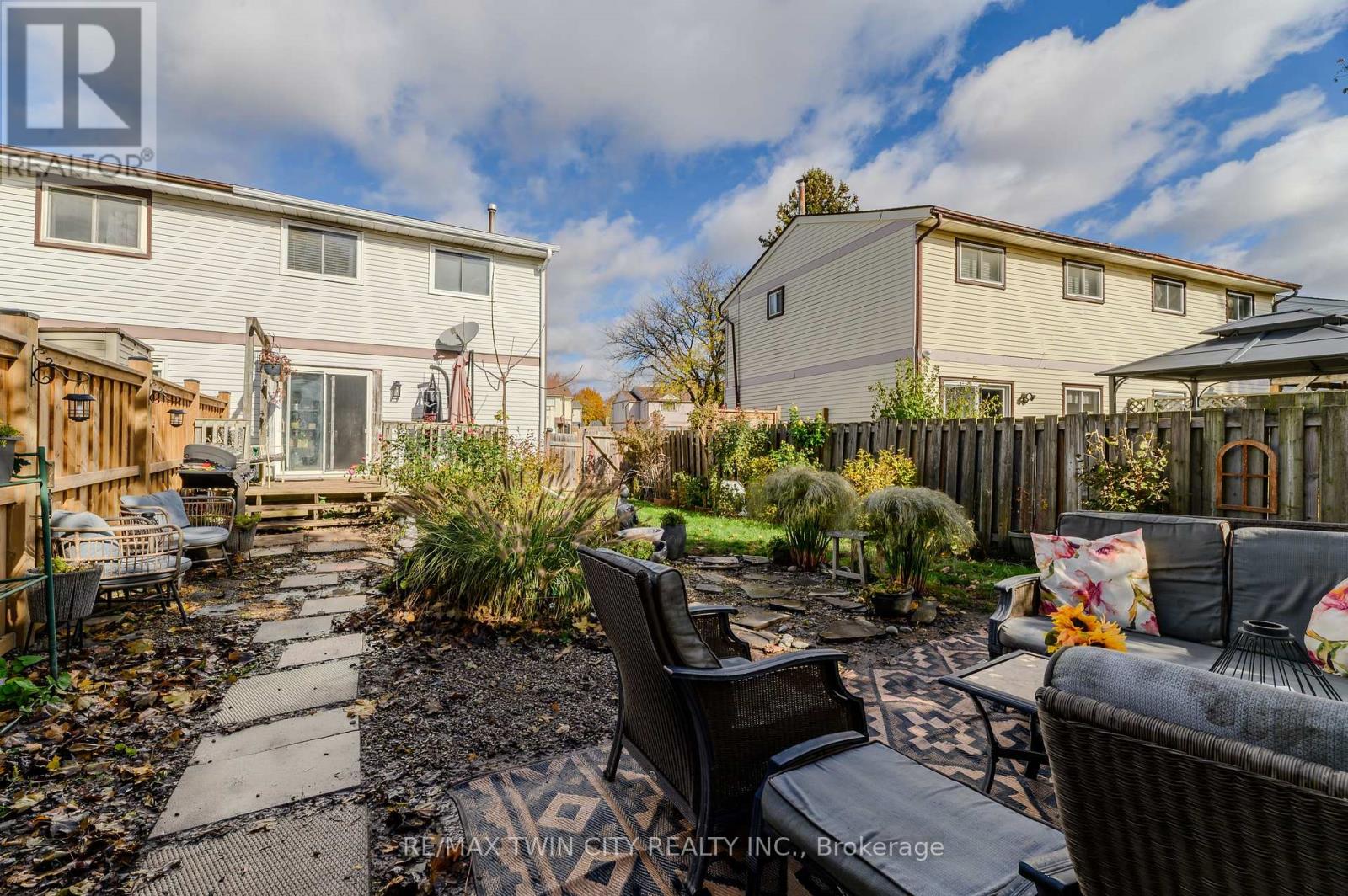 12 White Owl Crescent, Brantford, Ontario  N3P 1A2 - Photo 24 - X12892020