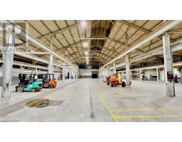 243 QUEEN STREET N, Hamilton, Ontario