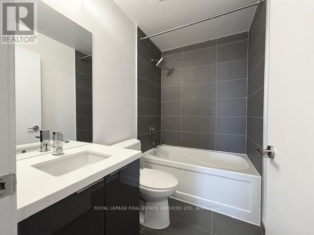 4112 - 8 Eglinton Avenue E, Toronto, Ontario  M4P 0C1 - Photo 2 - C12888984