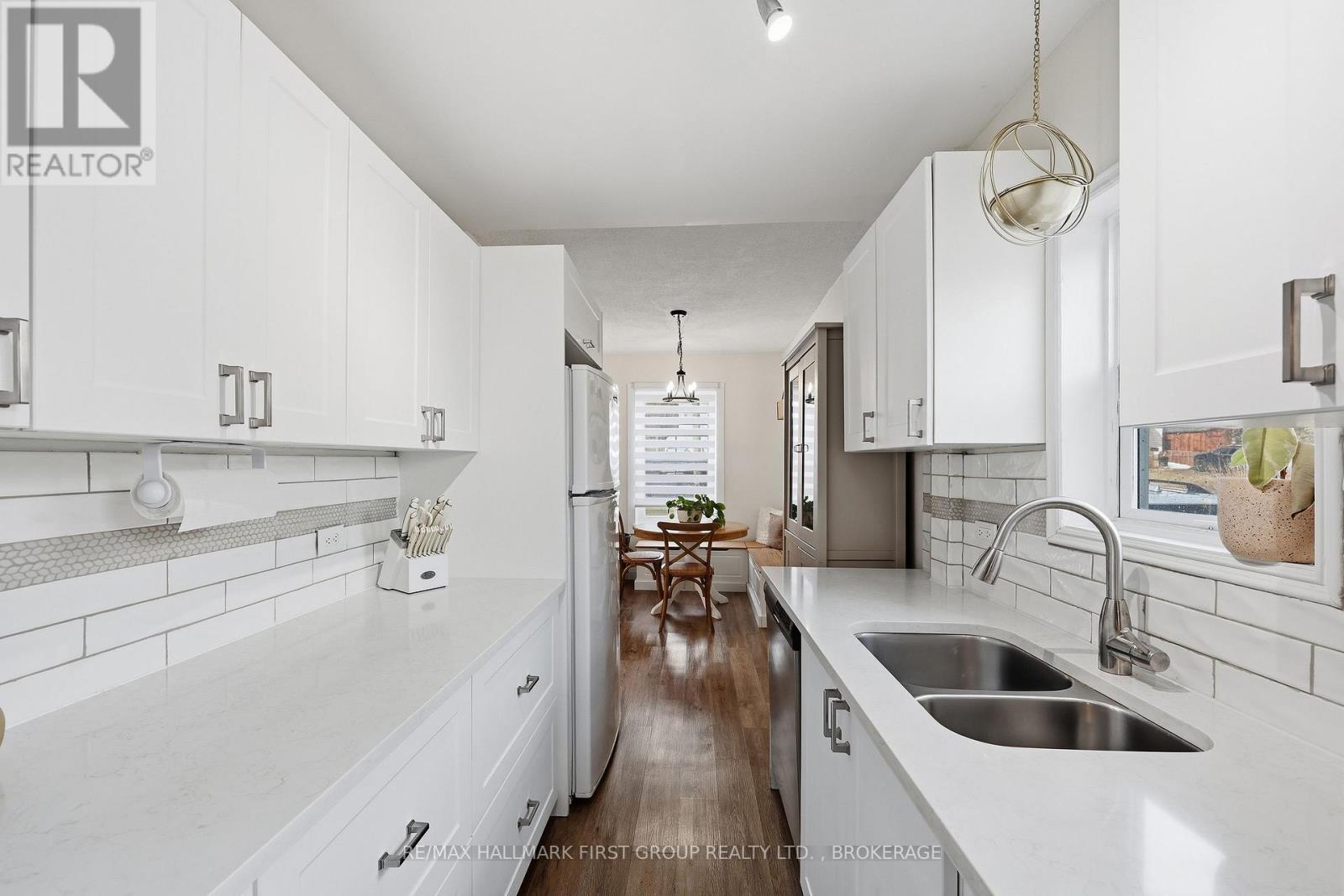 125 Birch Street, Gananoque, Ontario  K7G 2T5 - Photo 3 - X12891782