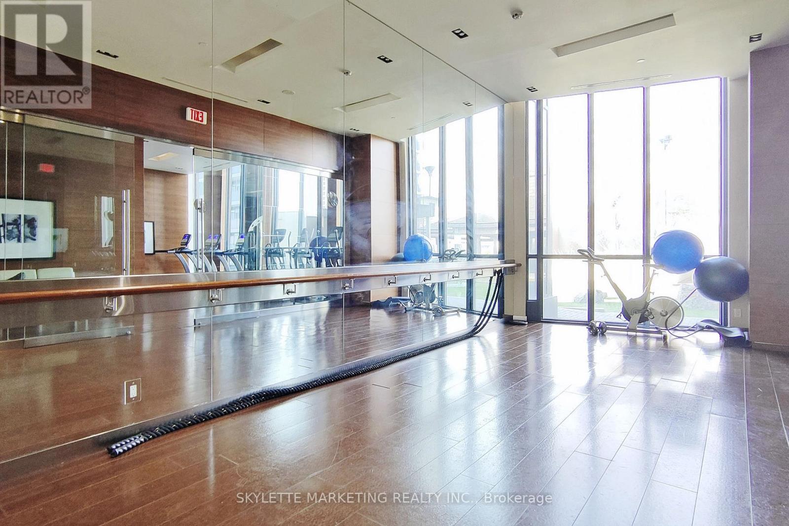 2505 - 9 Valhalla Inn Road, Toronto, Ontario  M9B 0B2 - Photo 38 - W12657246