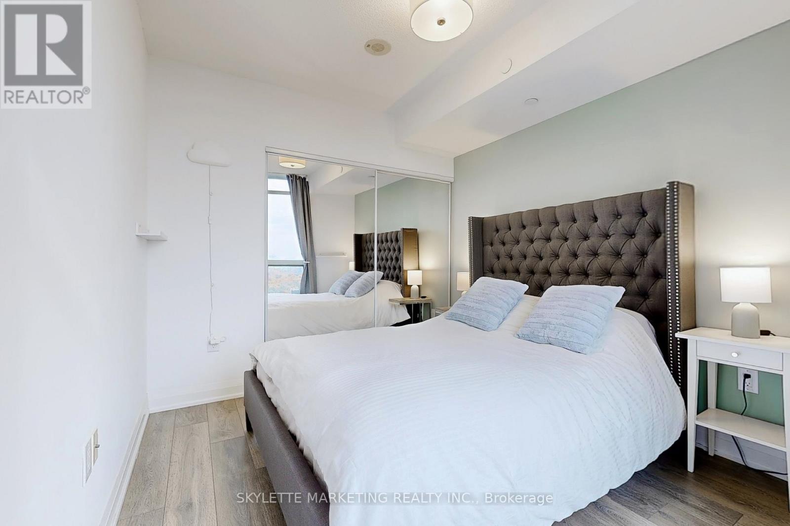 2505 - 9 Valhalla Inn Road, Toronto, Ontario  M9B 0B2 - Photo 22 - W12657246