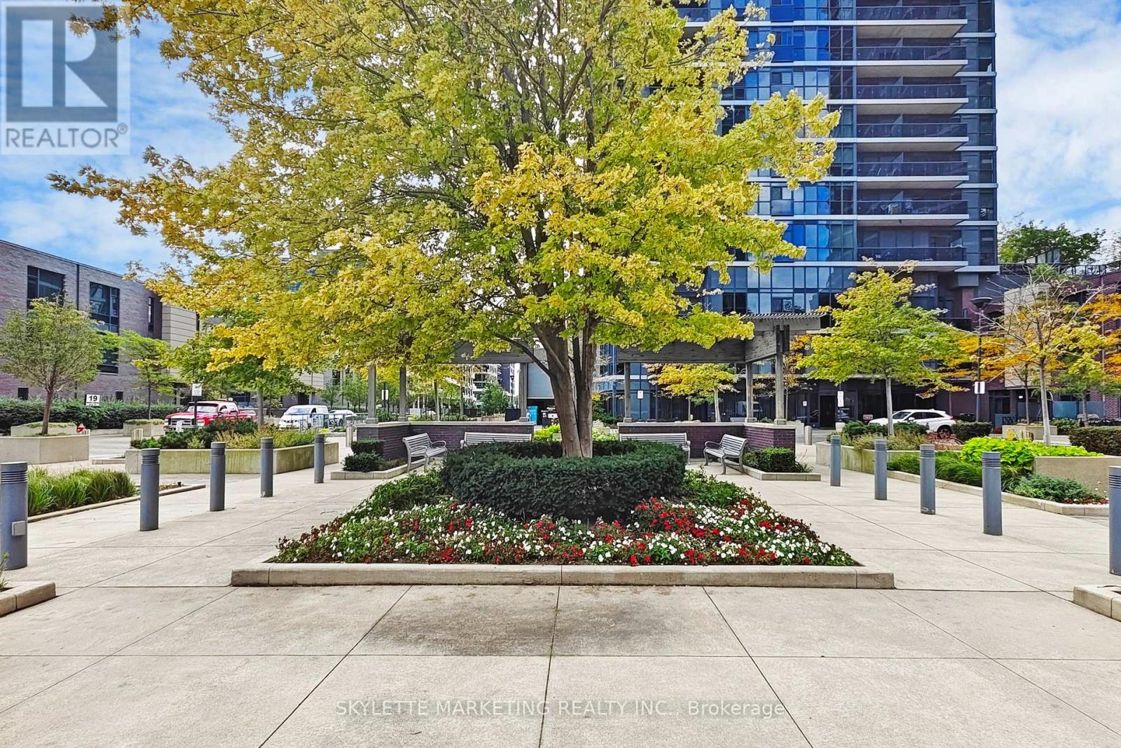 2505 - 9 Valhalla Inn Road, Toronto, Ontario  M9B 0B2 - Photo 46 - W12657246