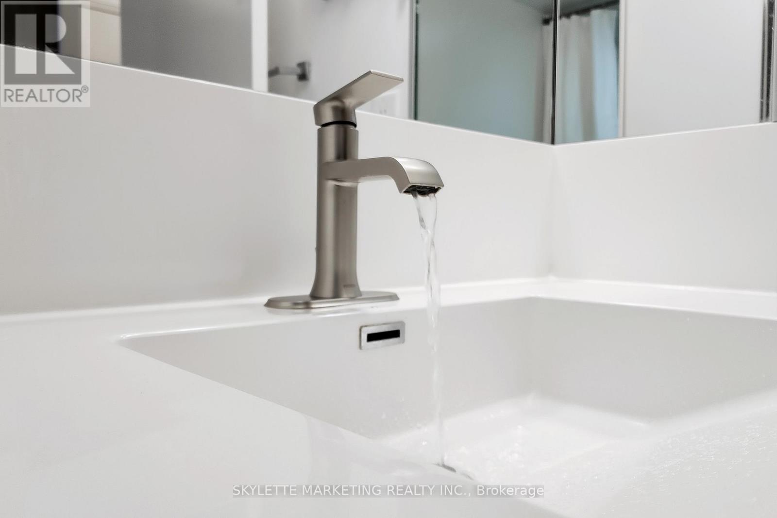 2505 - 9 Valhalla Inn Road, Toronto, Ontario  M9B 0B2 - Photo 27 - W12657246