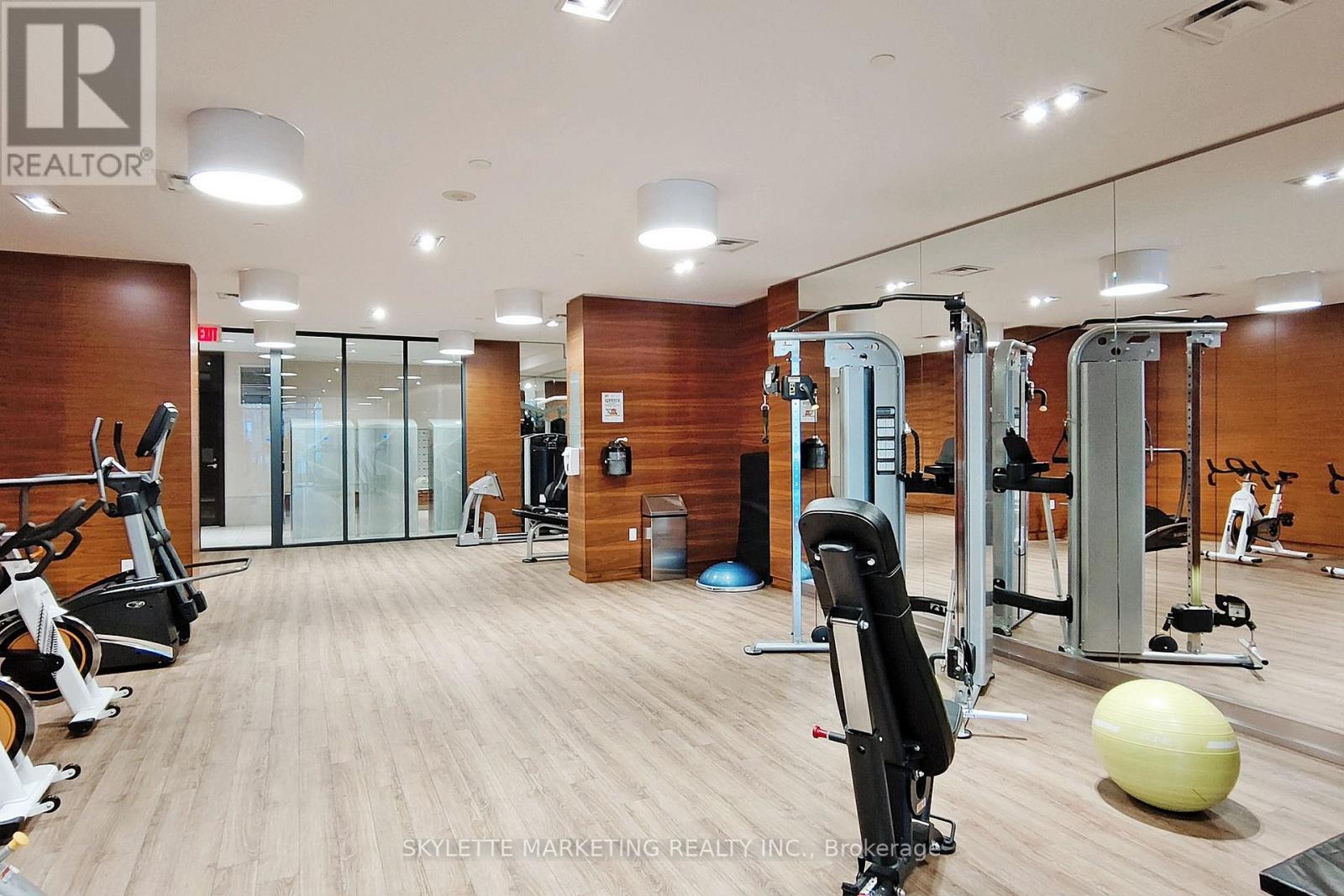 2505 - 9 Valhalla Inn Road, Toronto, Ontario  M9B 0B2 - Photo 33 - W12657246