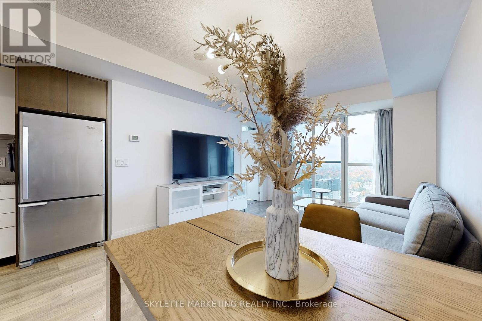 2505 - 9 Valhalla Inn Road, Toronto, Ontario  M9B 0B2 - Photo 15 - W12657246