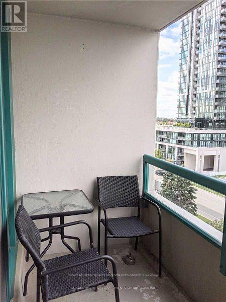 812 - 550 Webb Drive, Mississauga, Ontario  L5B 3Y4 - Photo 12 - W12890782