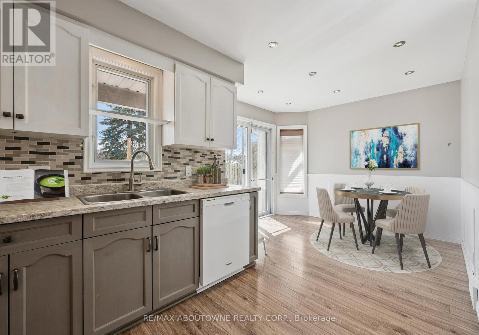 427 Bankside Crescent, Kitchener, Ontario  N2N 3E5 - Photo 12 - X12883698