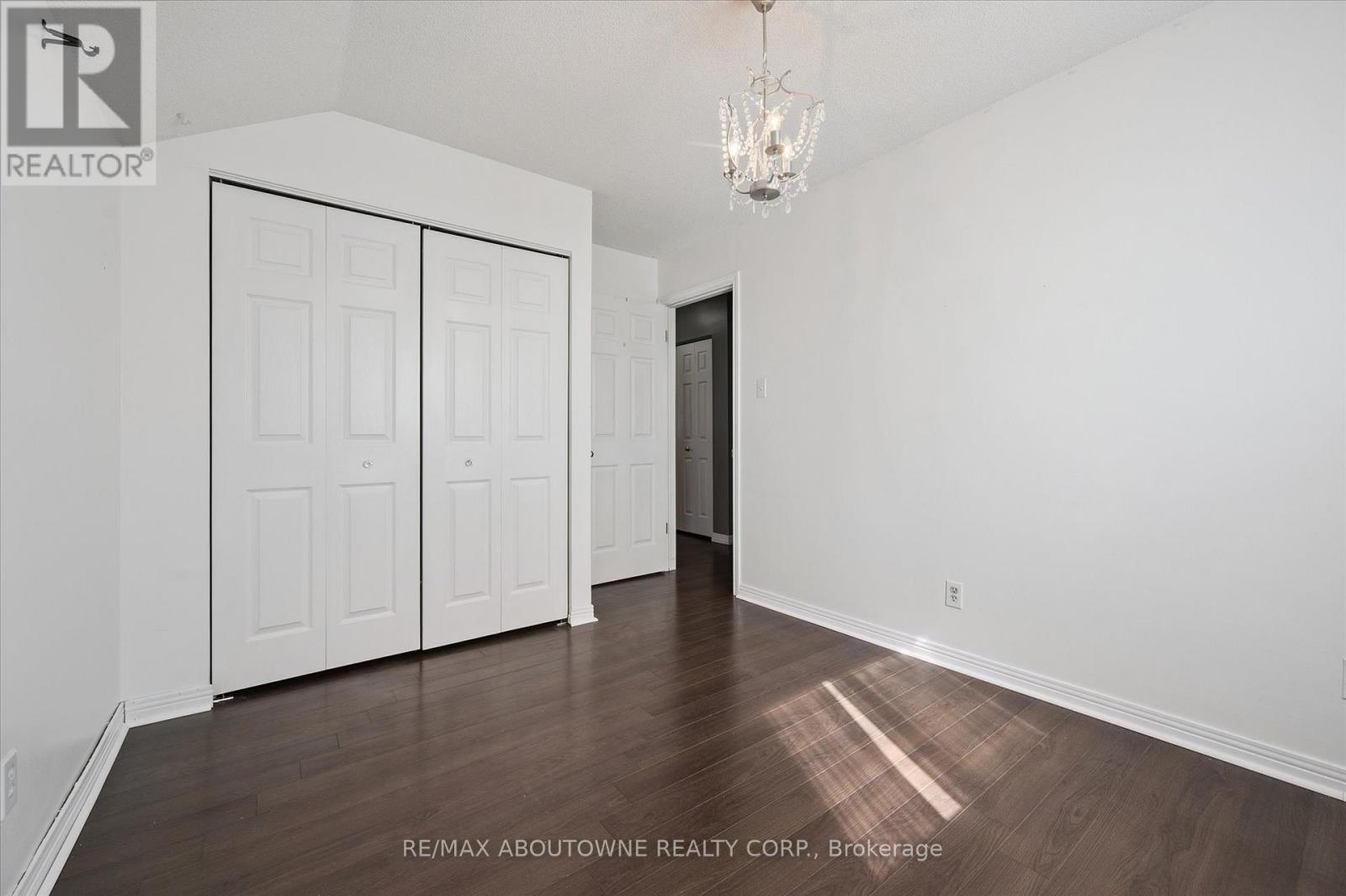 427 Bankside Crescent, Kitchener, Ontario  N2N 3E5 - Photo 23 - X12883698