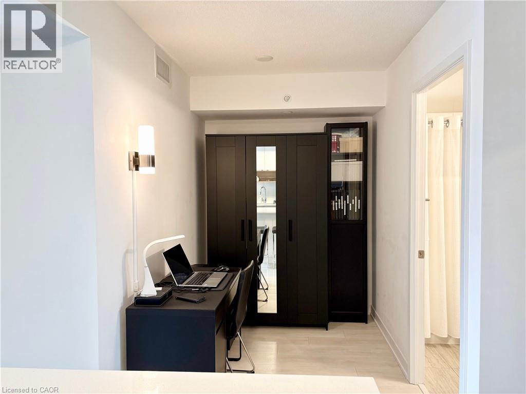 1117 Cooke Boulevard Unit# A502, Burlington, Ontario  L7T 0C3 - Photo 10 - 40812322