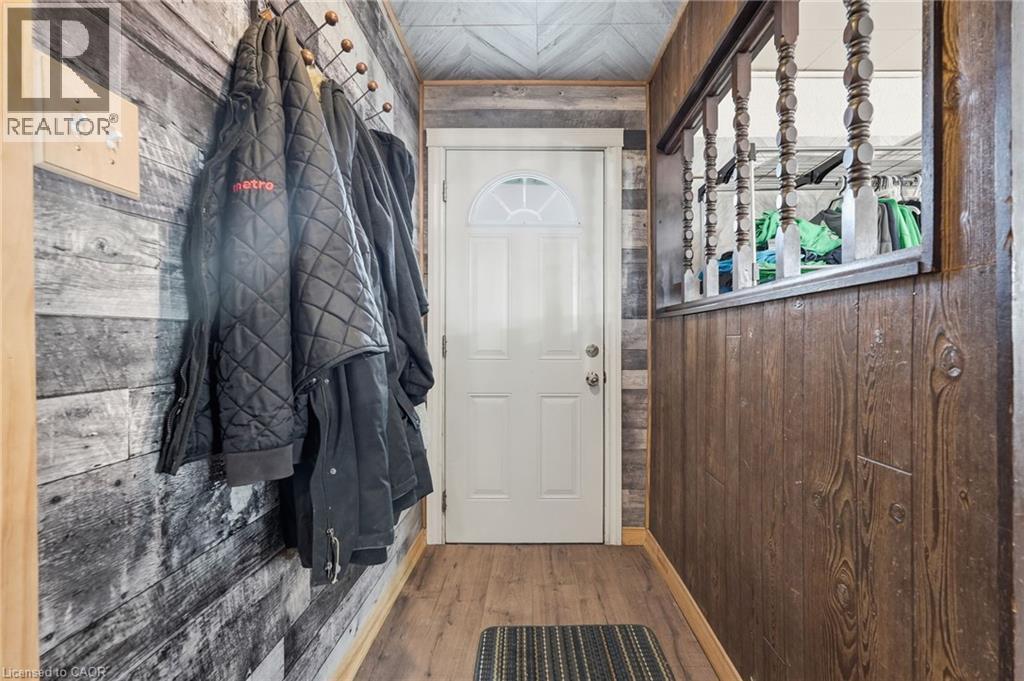 354 Mcneilly Road, Stoney Creek, Ontario  L8E 5H4 - Photo 5 - 40812300