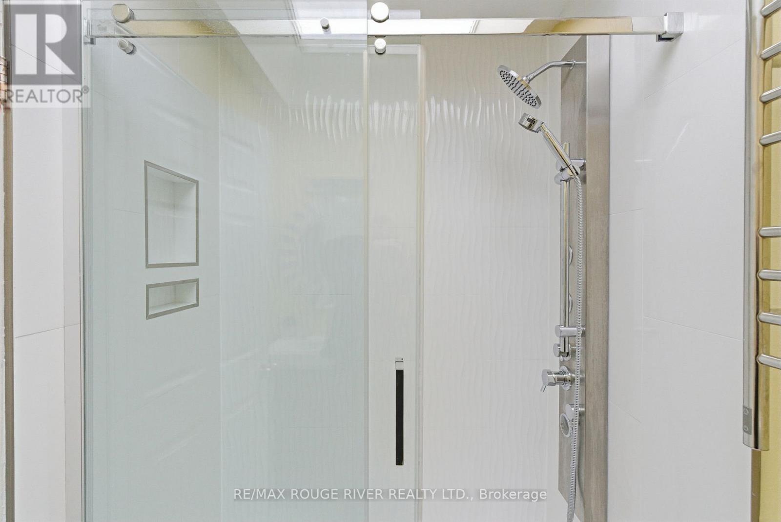 209 Darcy Street, Oshawa (Centennial), Ontario  L1G 3B9 - Photo 30 - E12892316