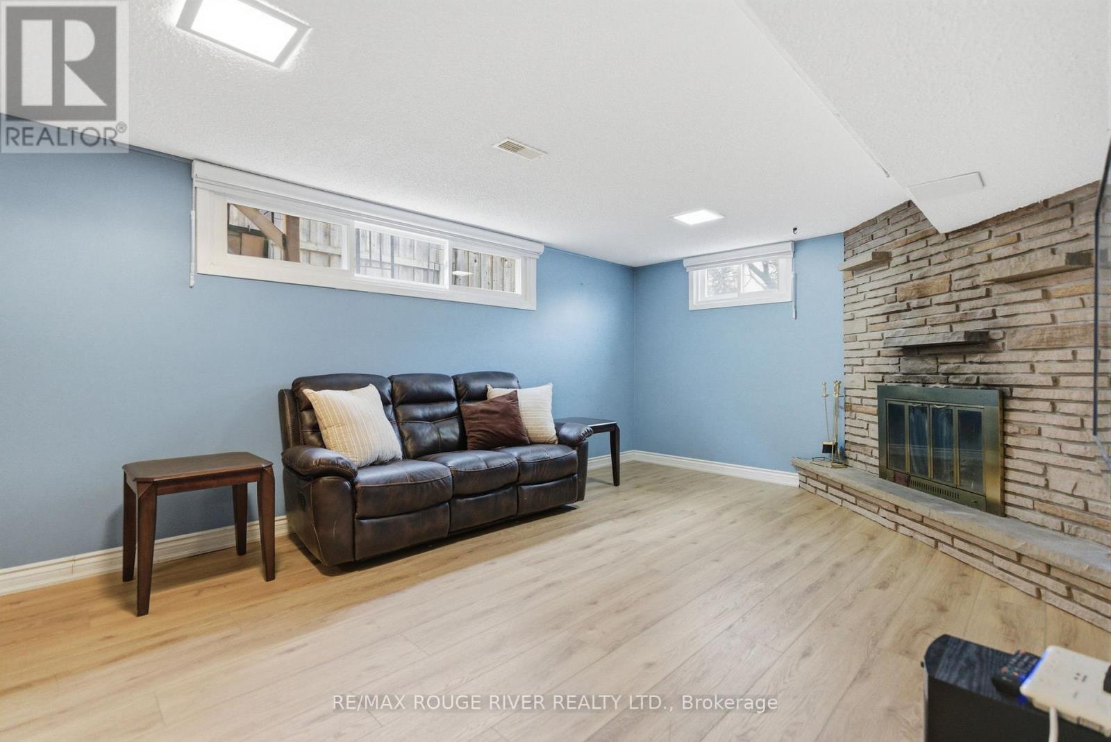 209 Darcy Street, Oshawa (Centennial), Ontario  L1G 3B9 - Photo 32 - E12892316